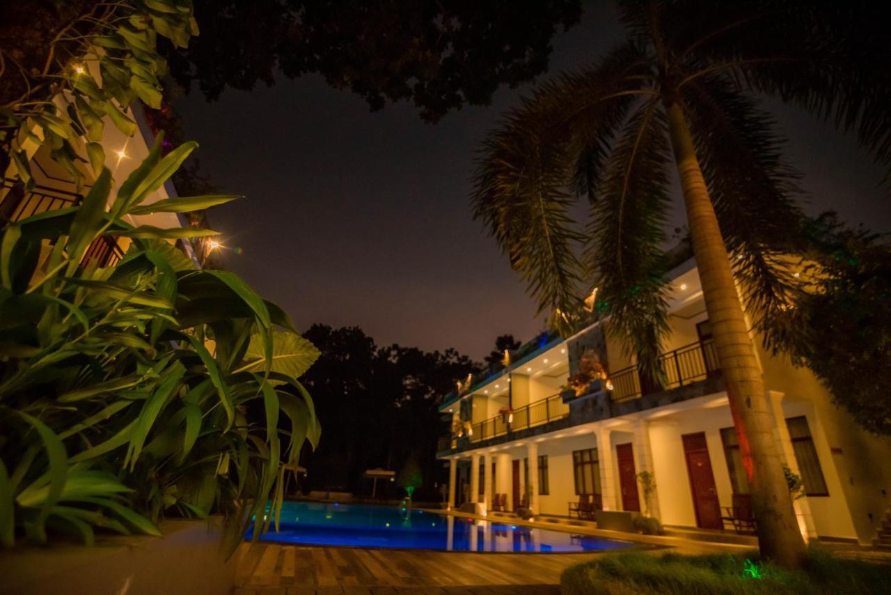 Royal Reach Udawalawe Otel Dış mekan fotoğraf