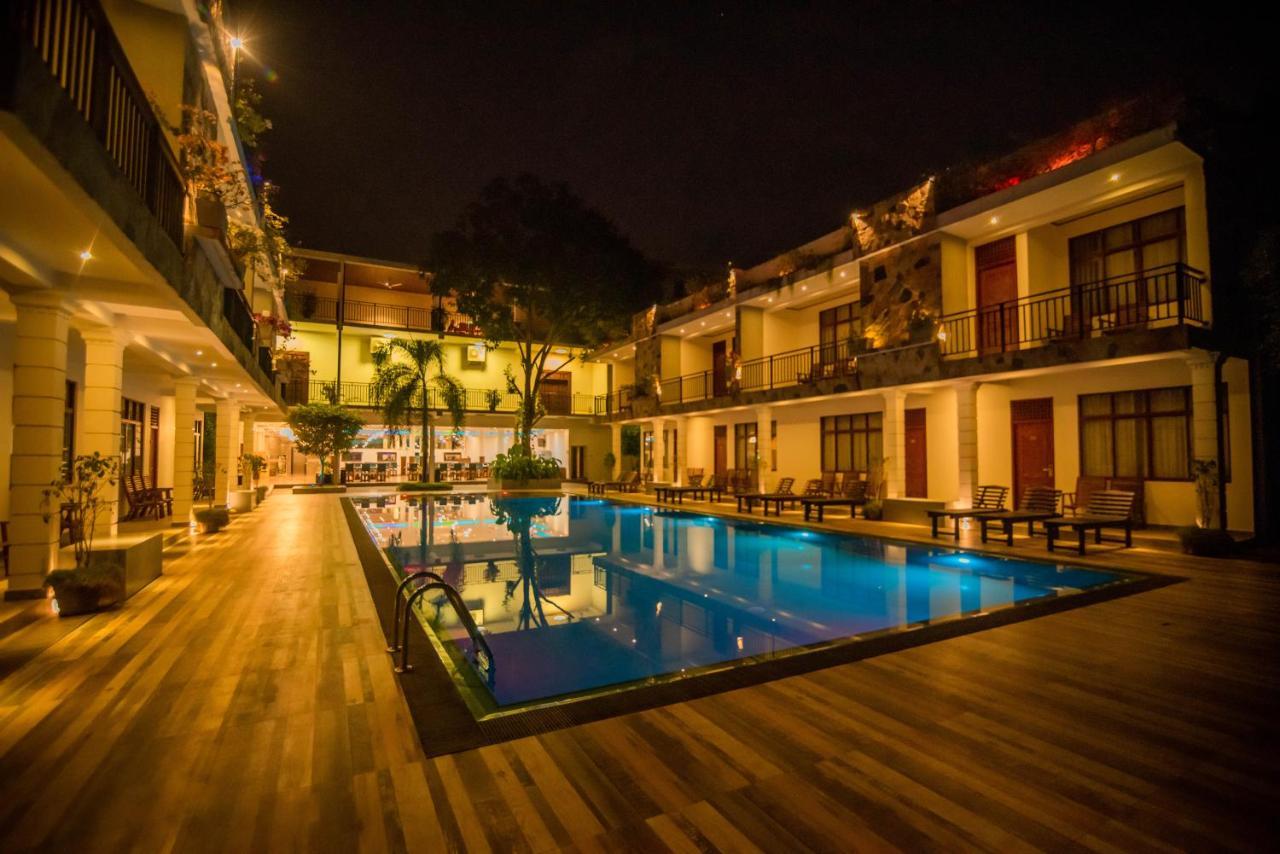 Royal Reach Udawalawe Otel Dış mekan fotoğraf