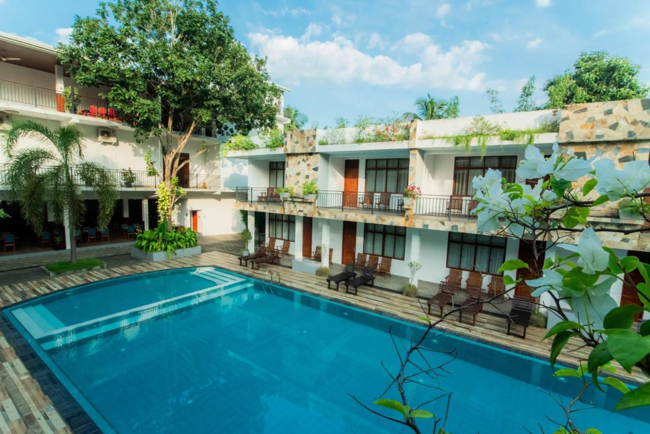Royal Reach Udawalawe Otel Dış mekan fotoğraf