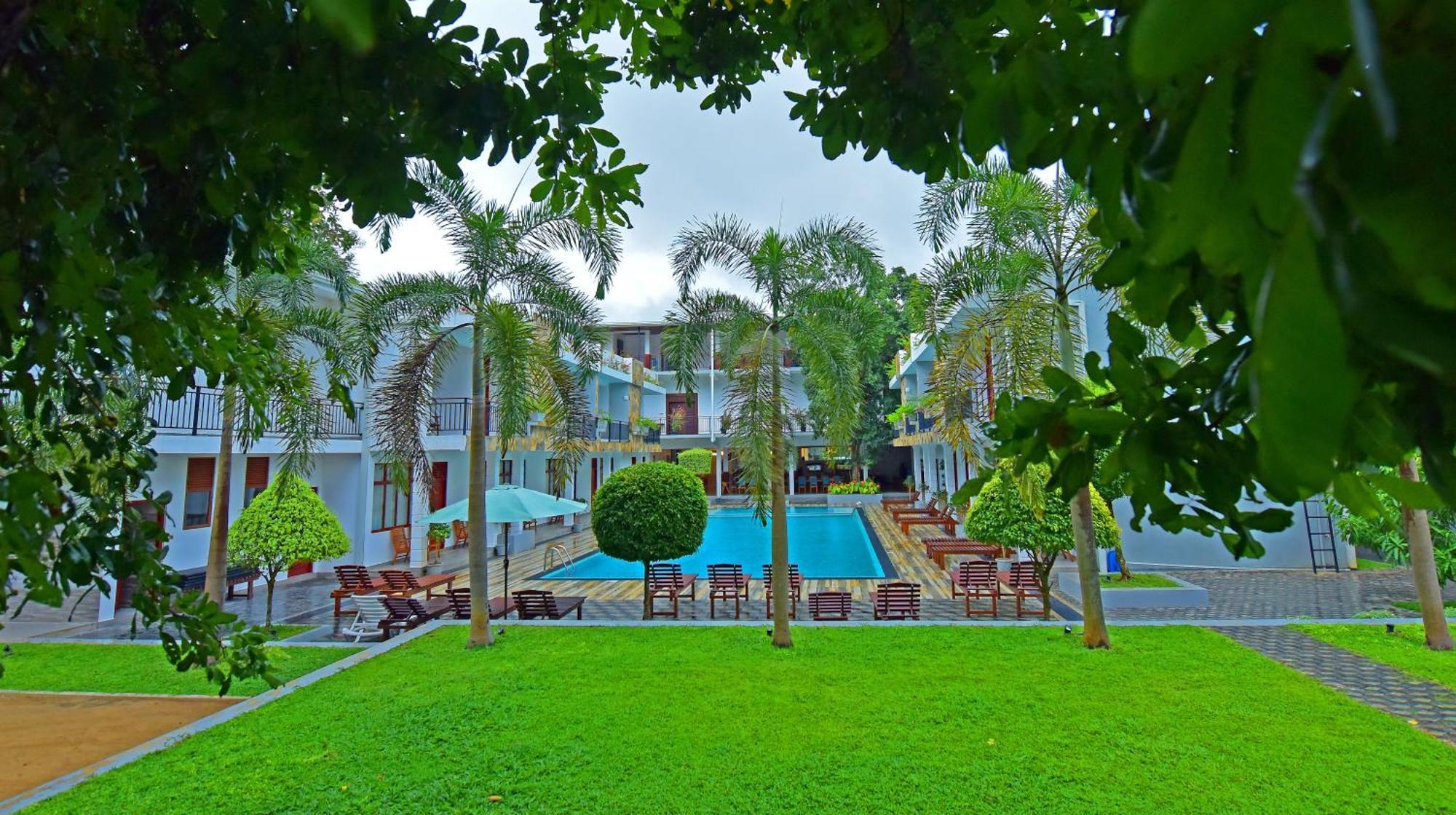 Royal Reach Udawalawe Otel Dış mekan fotoğraf
