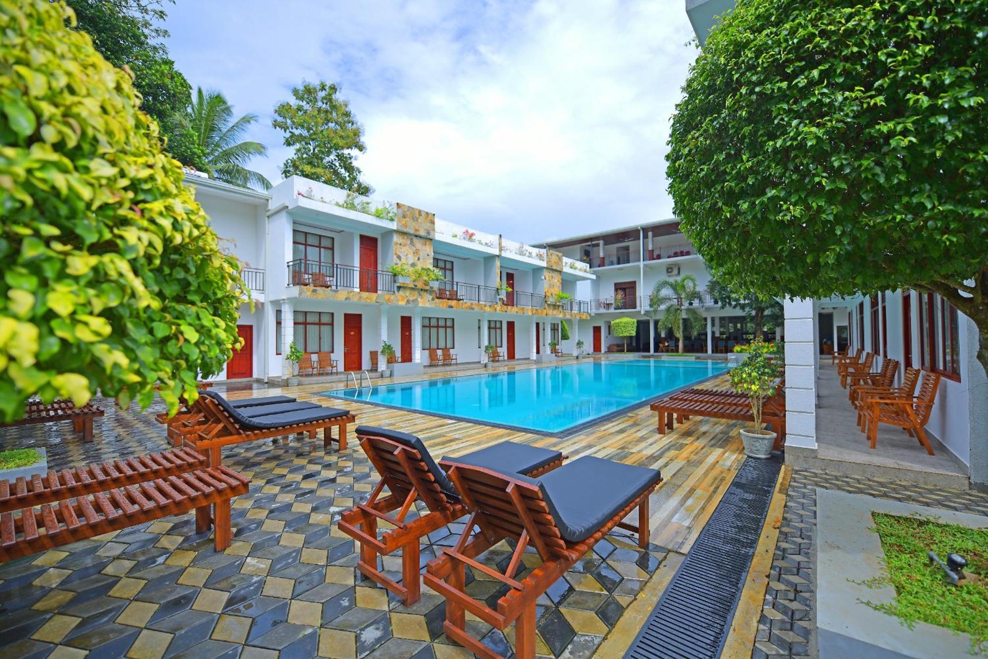Royal Reach Udawalawe Otel Dış mekan fotoğraf